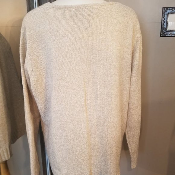 Women's Oversized Grunge Style Knit Sweater - Picture 2 of 3